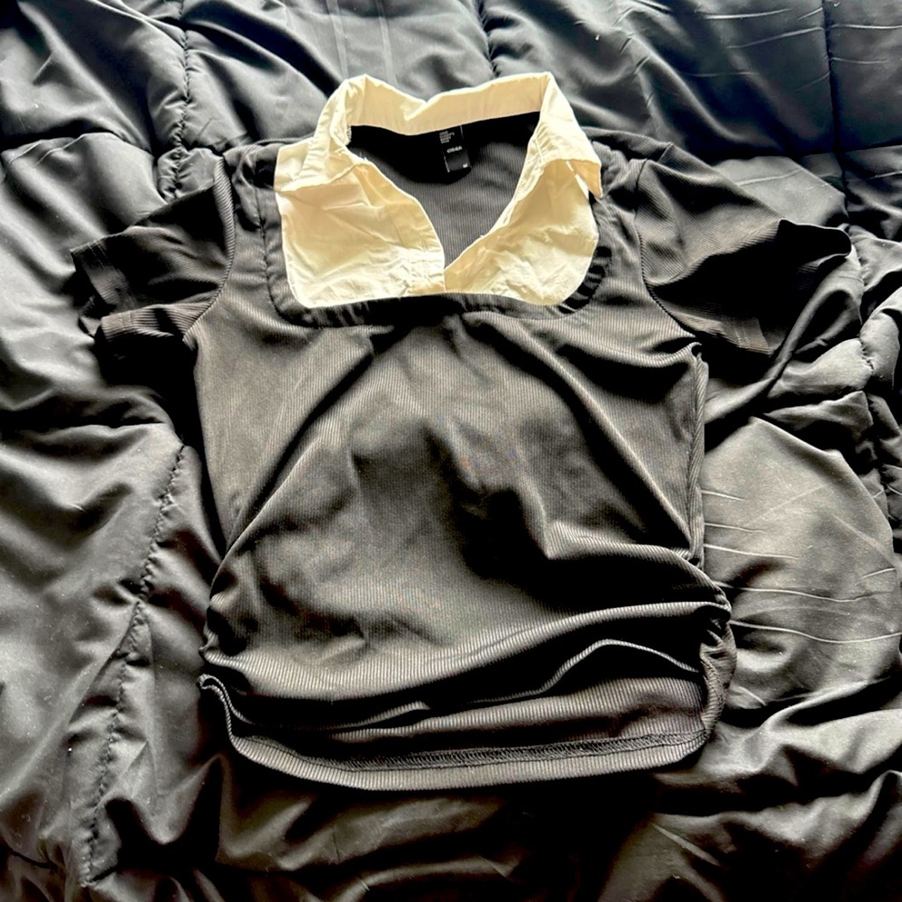 Chic Black and white Blouse